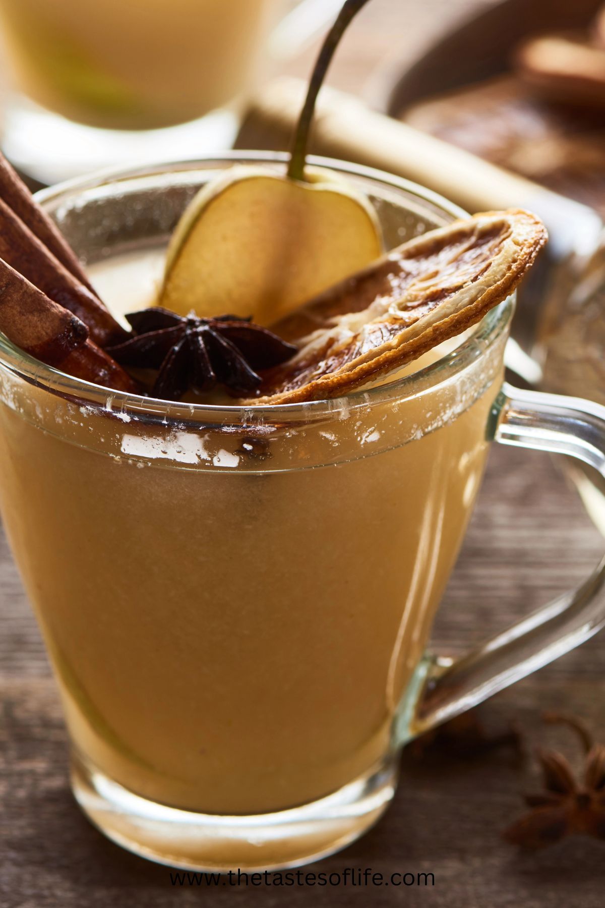 Pear Mulled Wine for the Holiday Season