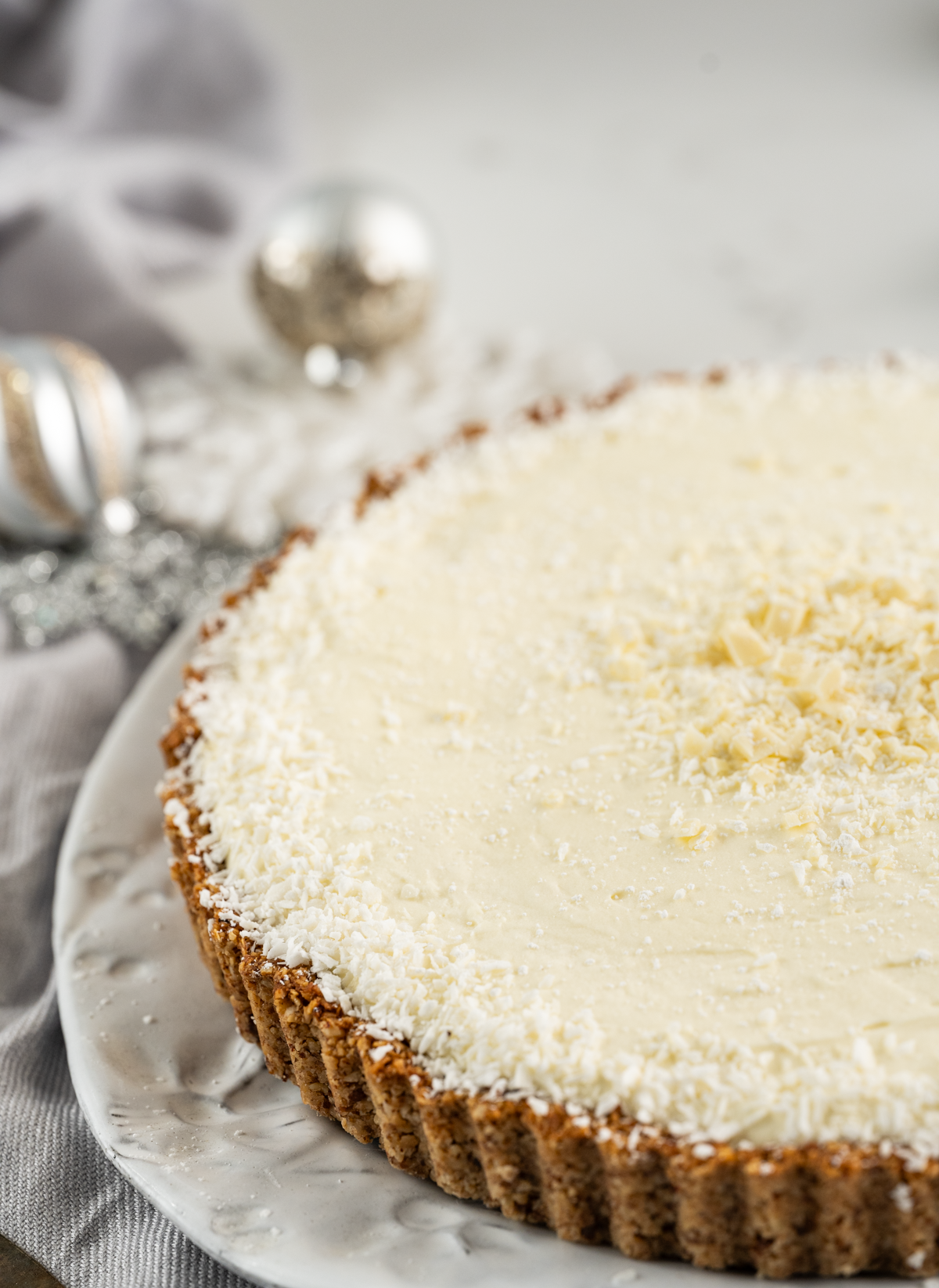 White Chocolate Christmas Tart