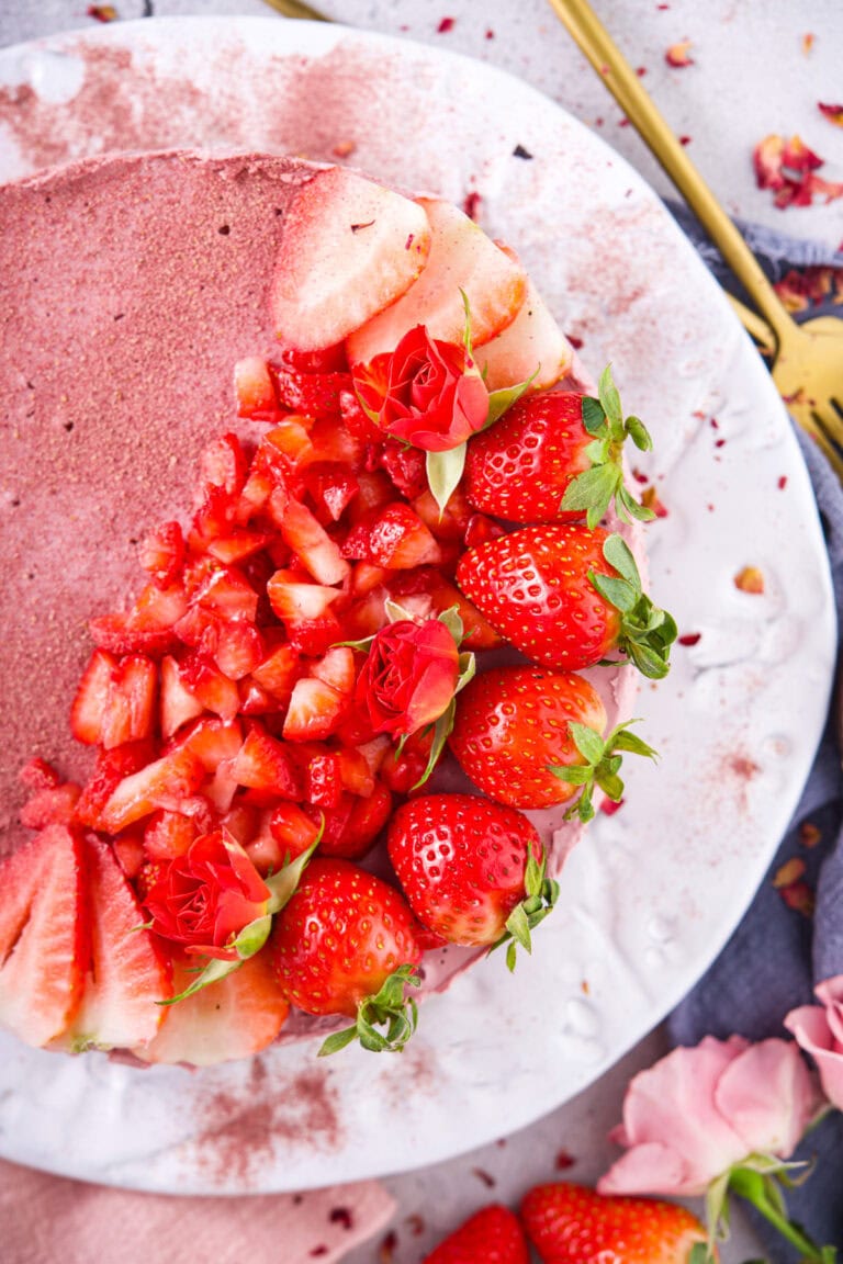 No-Bake Strawberry Cheesecake