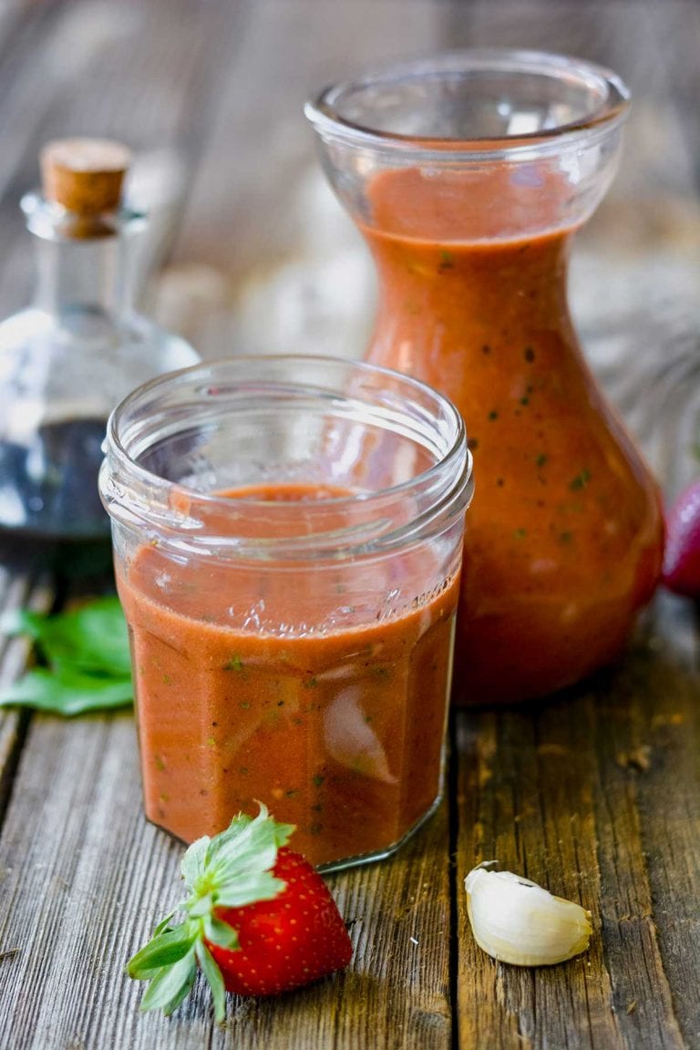 Savory Roasted Strawberries Dressing