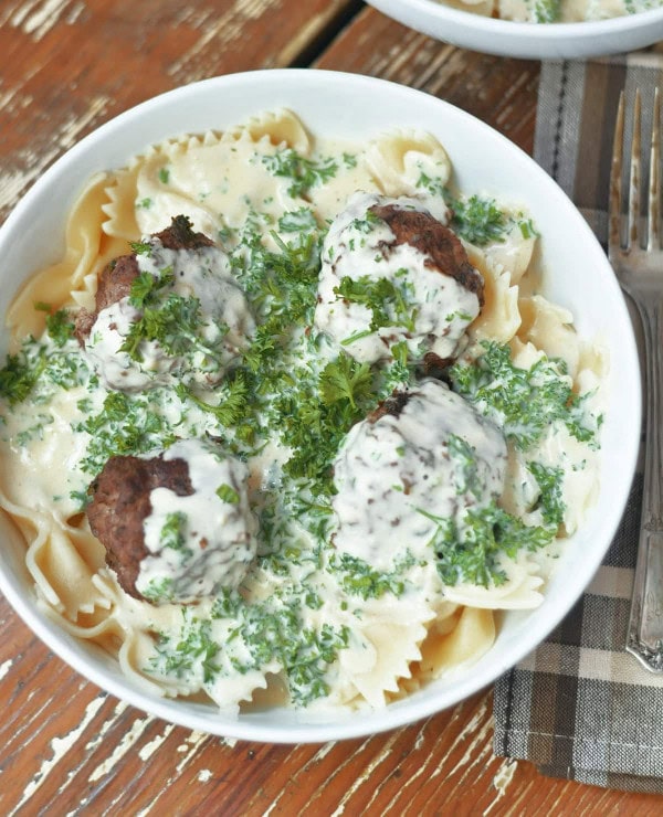 A Roundup Image for Delicious Dinner Recipes