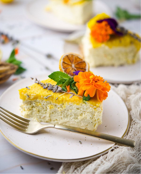 Roundup Image for Fresh Spring Dessert Ideas