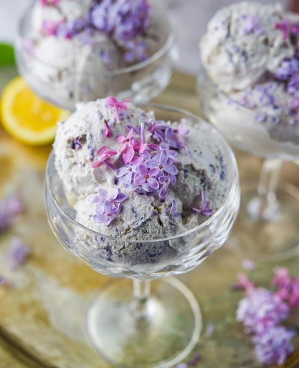 Roundup Image for Fresh Spring Dessert Ideas