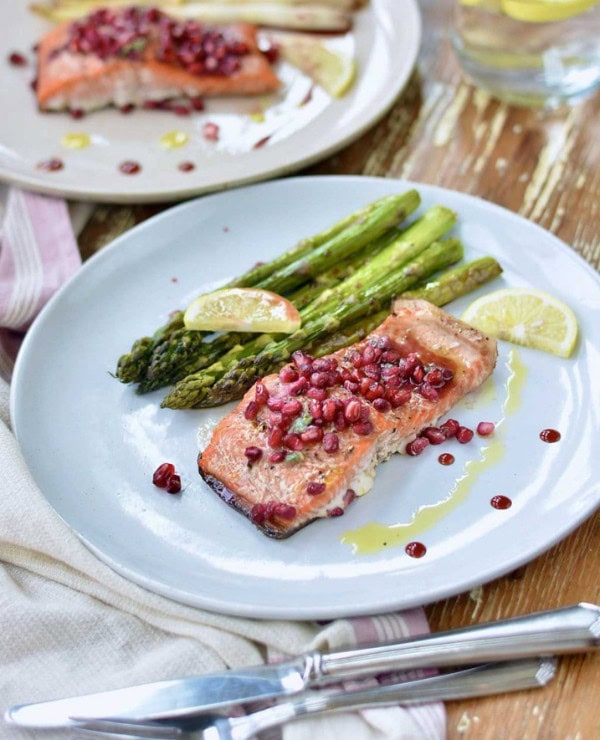 Roundup Image for Hormone-Friendly Holiday Menu
