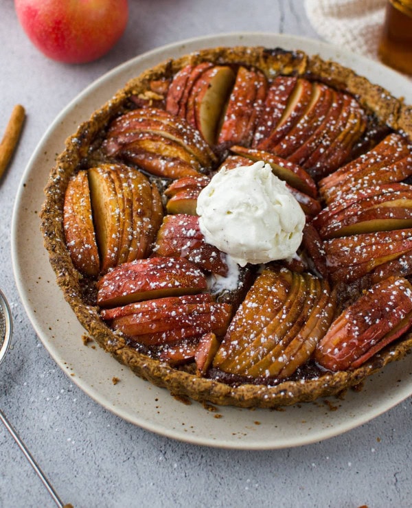 Roundup Image for Recipes With Apples 