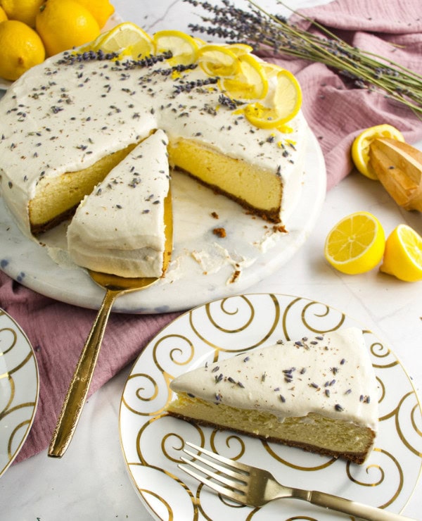 Roundup Image for Fresh Spring Dessert Ideas