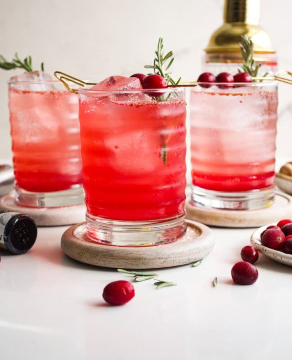 Roundup Image for Healthy Recipes With Berries