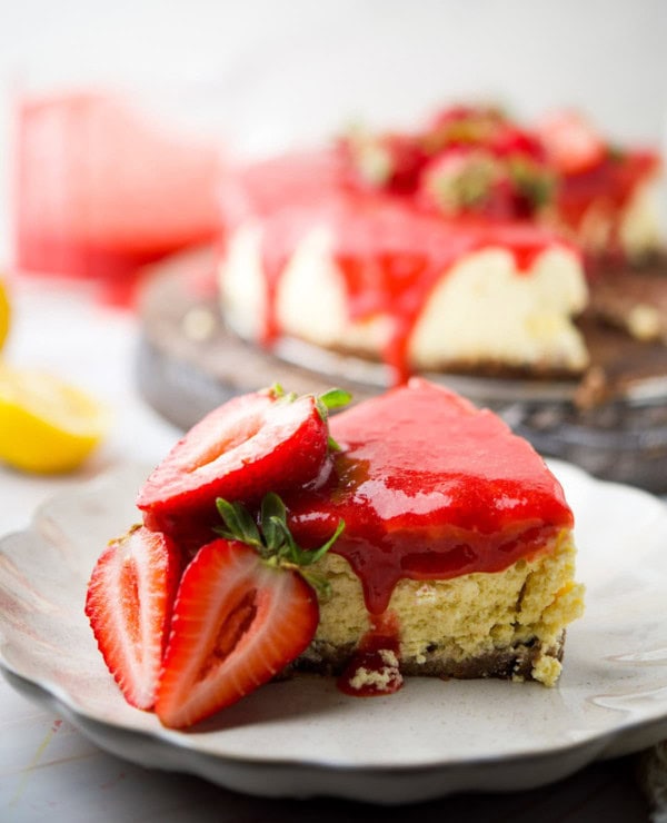 Roundup Image for Fresh Spring Dessert Ideas
