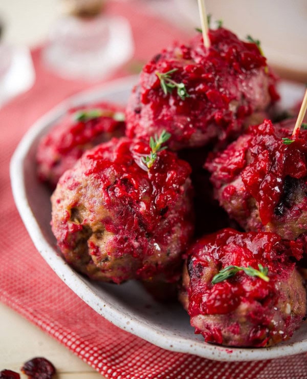 Roundup Image for Classic Holiday Recipes