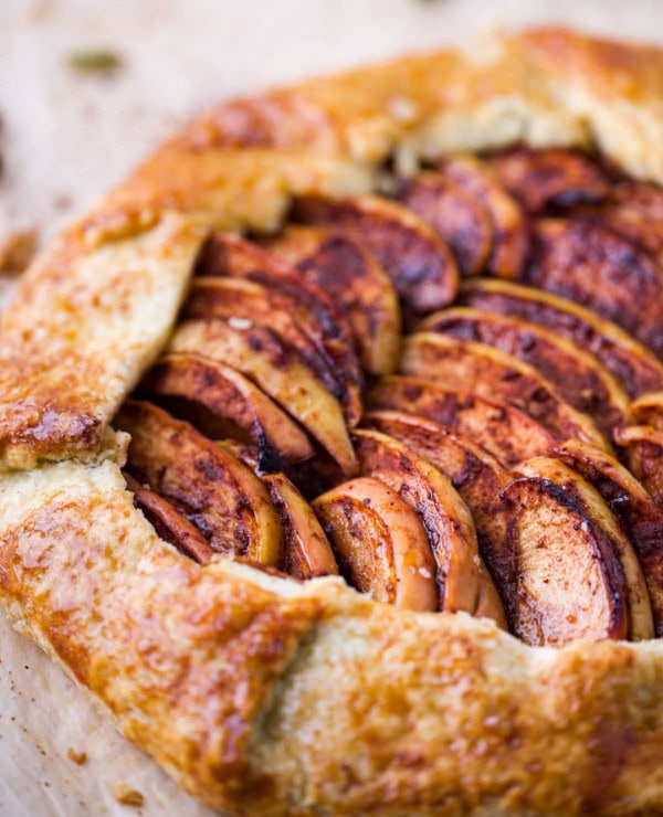 Roundup Image for Recipes With Apples 