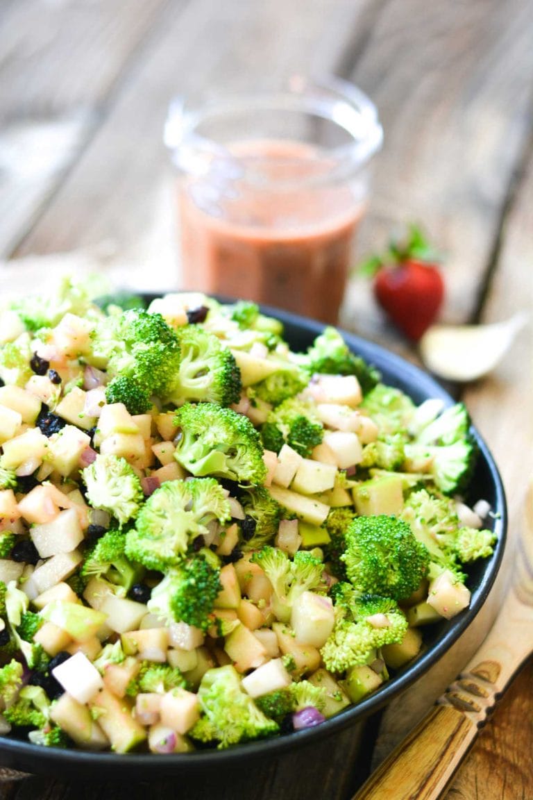 Light, Healthy Broccoli Salad (No Mayo)